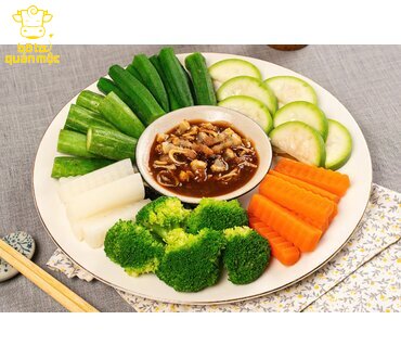 RAU CỦ LUỘC CHẤM MẮM RUỐC