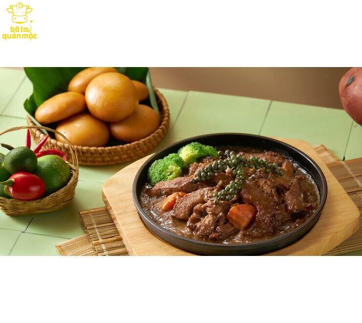 BÒ CHÁY TIÊU XANH + BÁNH BAO