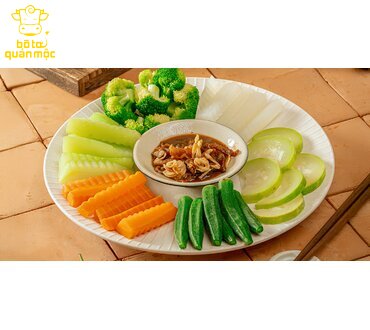 RAU CỦ LUỘC CHẤM MẮM RUỐC