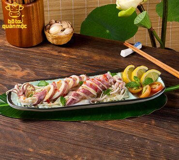 Mực nguyên con xốt nhiệt đới