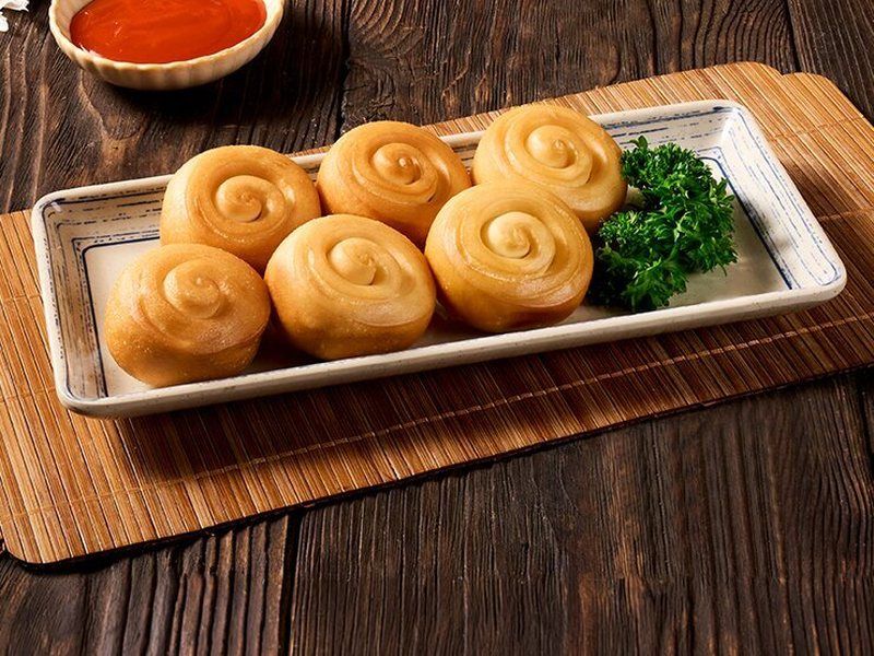 Bánh bao chiên – Bò Tơ Quán Mộc