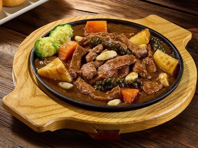 Bò cháy tiêu xanh + bánh bao – Bò Tơ Quán Mộc