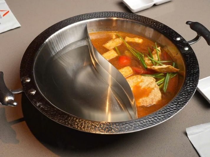 1 Ngăn - Lẩu riêu cua – Bò Tơ Quán Mộc