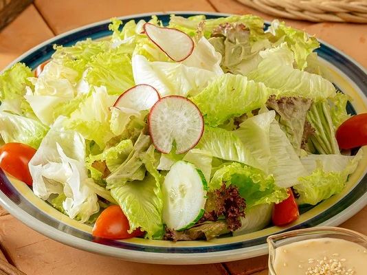 Salad bốn mùa – Bò Tơ Quán Mộc
