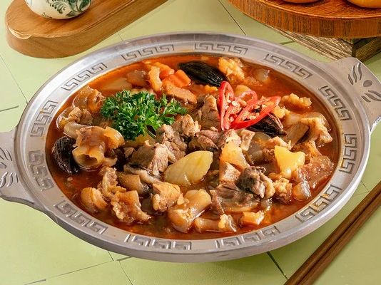 Bò tơ sốt vang – Bò Tơ Quán Mộc