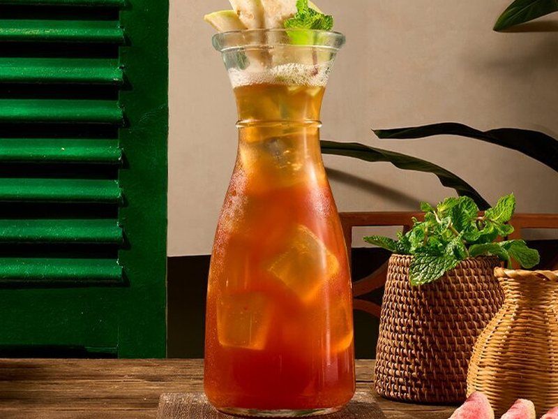Trà Ổi Hồng – Bò Tơ Quán Mộc